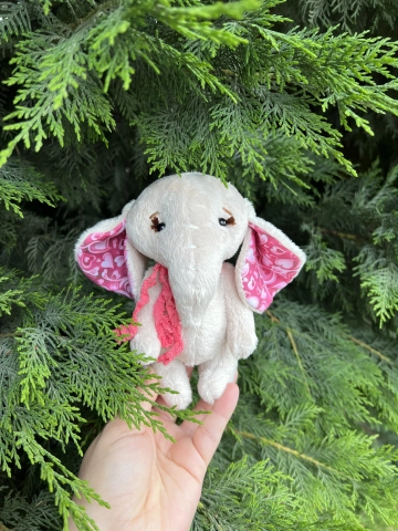 Мамонтенок Уши сердечко